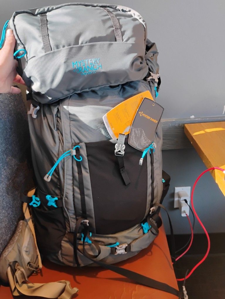 Mystery Ranch Bridger 55 NWT Backpack