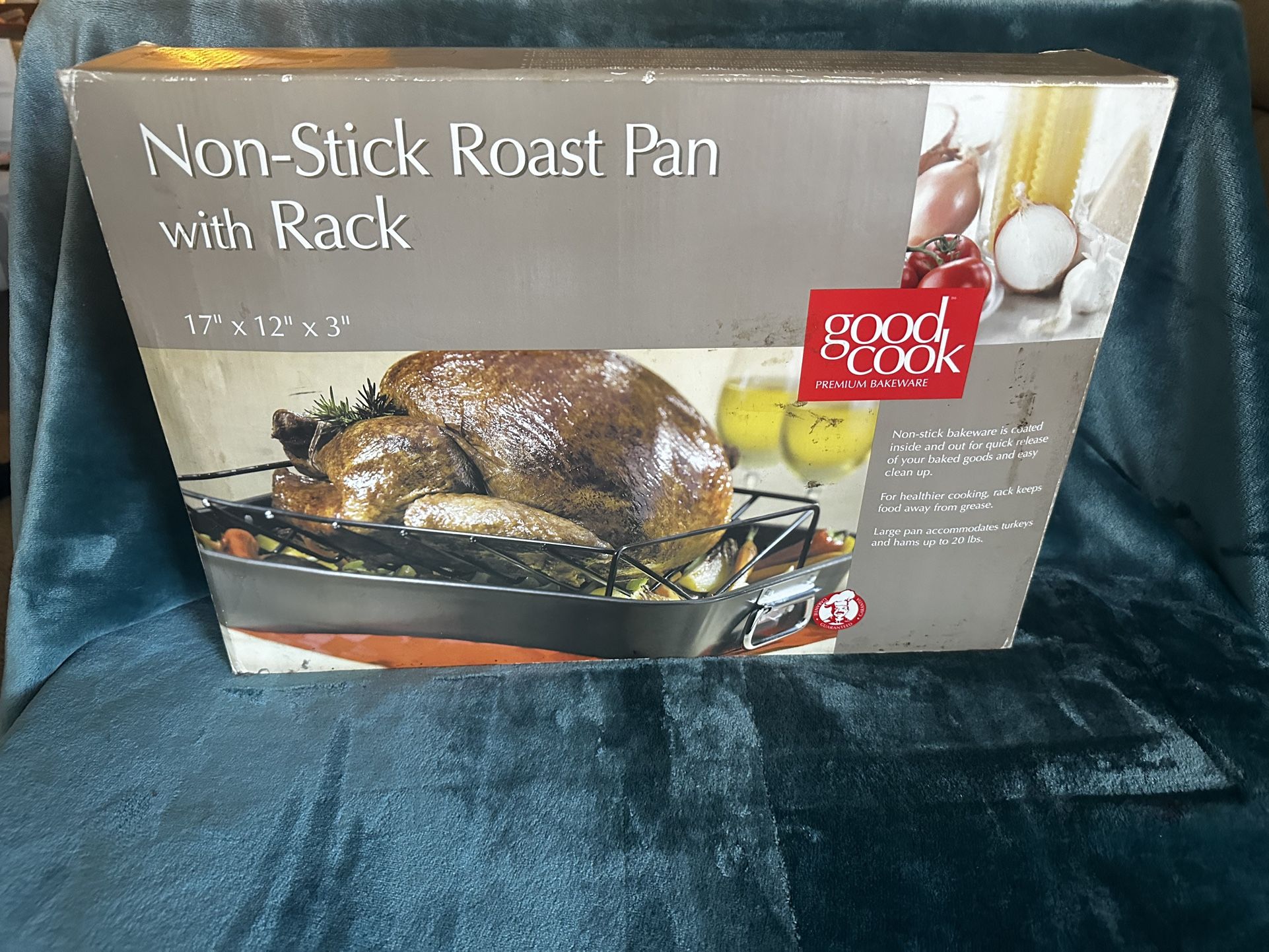 Non Stick Roast Pan With Rack 17”x12”x3”