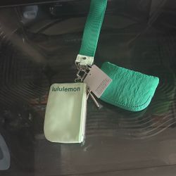 Lululemon Keychain Wallet Pouch Wristlet