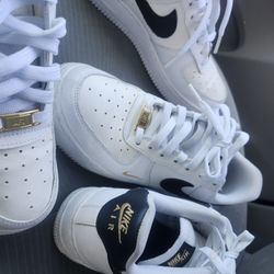 Two Pair Nikes.110 Two Pair Or 45 