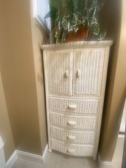 Wicker cabinet With Drawers. Vintage. 5 Ft Hi, 28 Inch Wide, 16 Inches Deep