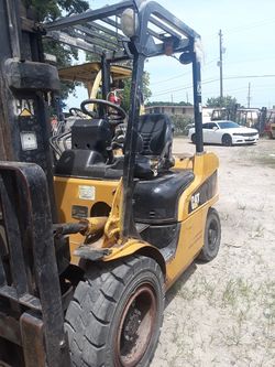 Forklift
