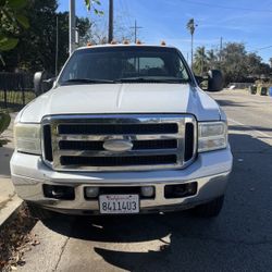 2005 Ford F350 Lariat Diesel Needs Rebuilt