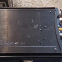 Kicker 350.4 Amplifier 