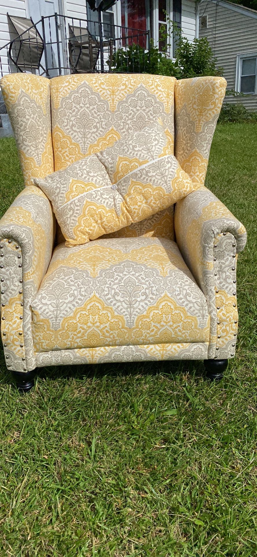 Armchair  With Backrest 