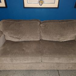 Grey Couch With Pullout Bed