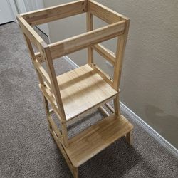 Kids Kitchen Stool/Ladder