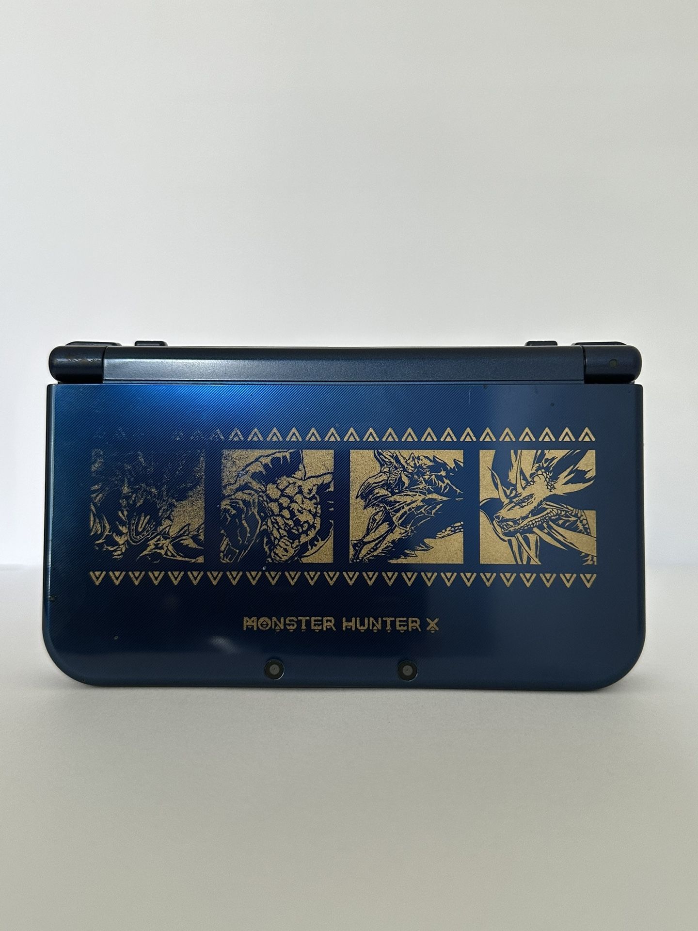 Nintendo 3DS XL Monster Hunter X – Dual IPS Screens – Custom Setup – 64GB – Rare