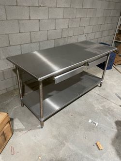 Commercial stainless steel table