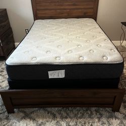 Gentility Used Full Size Bed/Headboard/Dresser Chest 