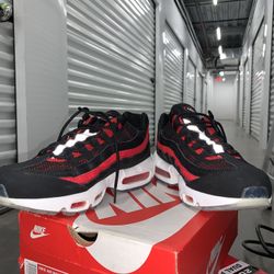 Nike Men’s Shoes 