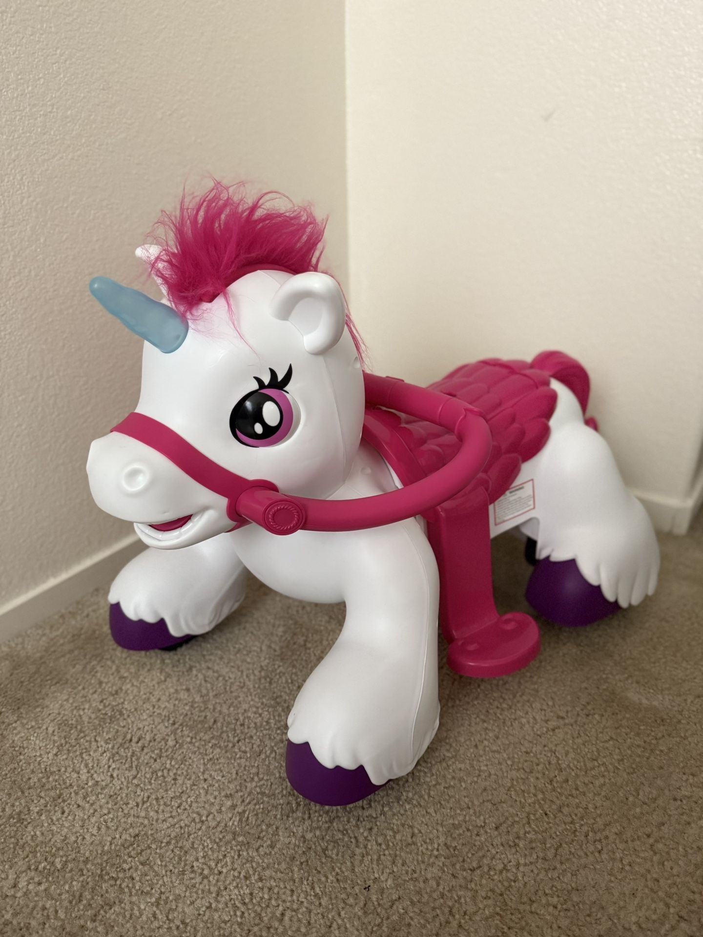 Kidzone White Unicorn Ride On Horse