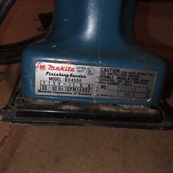 Makita Sander B04550