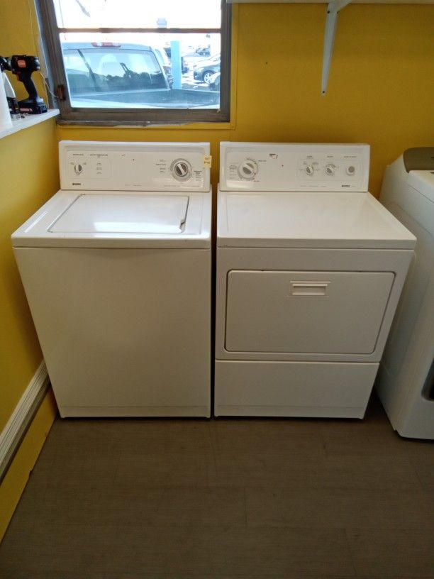 Kenmore Top Load Washer & Electric Dryer Set