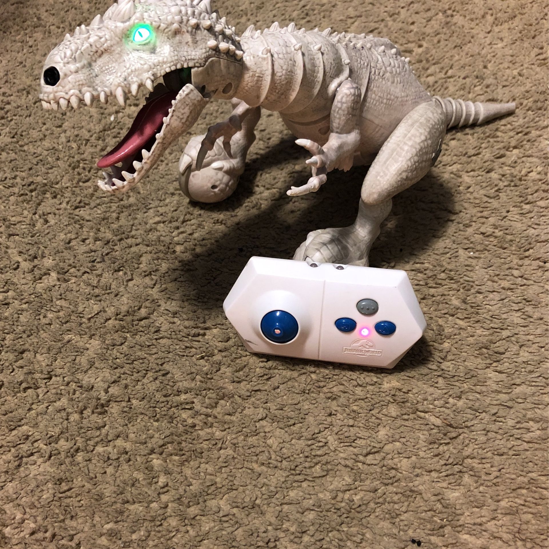 Jurassic World, Zoomer Dino