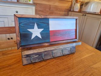 Custom Texas flag key rack
