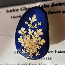 HANDCRAFTED PRESSED FLOWER PIN Made In Vermont 