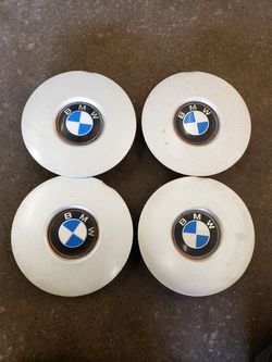 4- BMW center caps