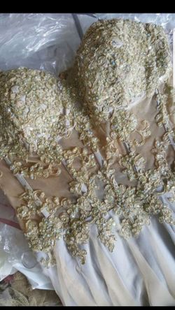 Gold prom / formal dress