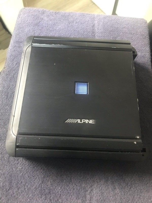 Practically Brand New Alpine MRV-M500 Monoblock Amplifier For Sale.