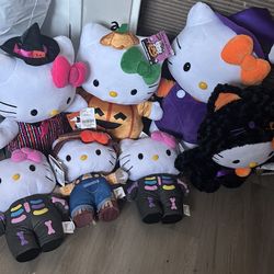 HELLO KITTY STEPPERS AND GREETERS