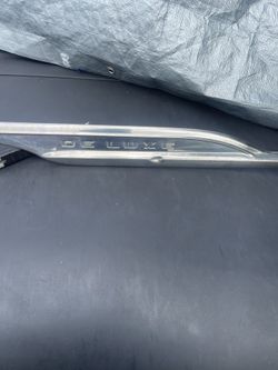 1951 chevy Deluxe front emblem trim