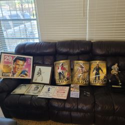 Elvis Presley Collection Includes His Biography 