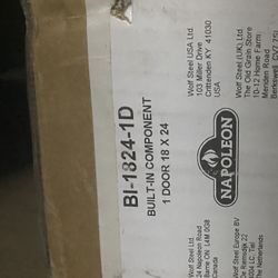 [If Building a BBQ island] NEW Napoleon Built-In Component Single Door