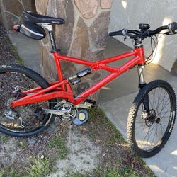 Stolen Cannondale 
