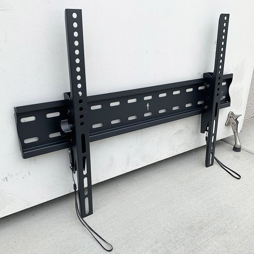 (NEW) $15 Tilt TV Wall Mount Bracket for 37-75” TVs, Max Weight 110 Lbs, VESA 600x400mm