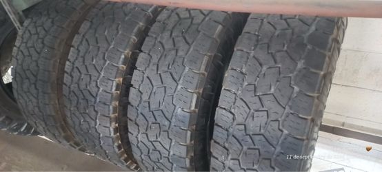 Toyo LT285/75r17
