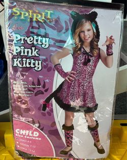 Pretty pink kitty