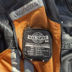 Vest reflect vest xl for getting on base