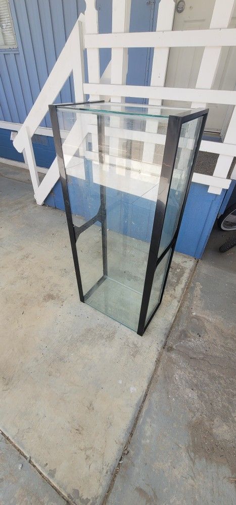 60 Gallon Long Fish Tank