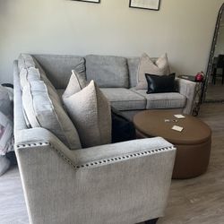 Sectional couch