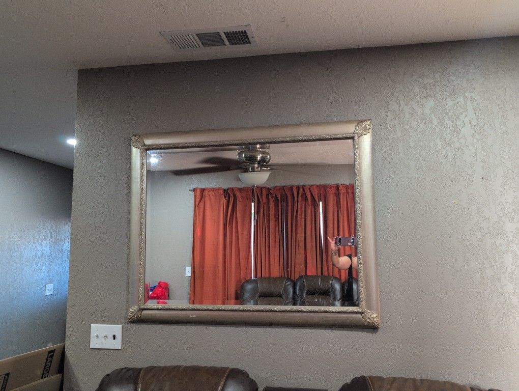 Mirror 