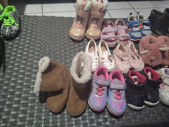 Girls shoes size 2 to 5
