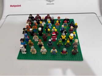 Lego minifigures