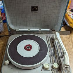 Record Player Antique 