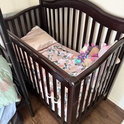 Transitional Crib/ Toddler Bed