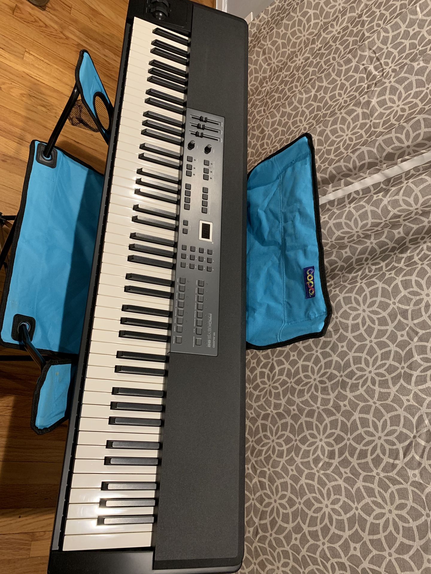 M-Audio pro-keys 88 premium piano