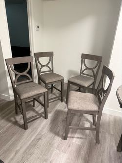 Dinner table set