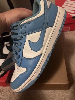 Nike Dunk Low UNC 2021
