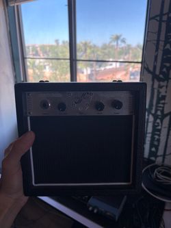 Guitar Amp (First Act)