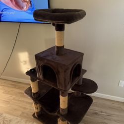 Cat tree