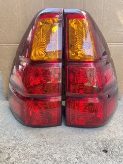 03-09 Lexus GX470 OEM Taillights