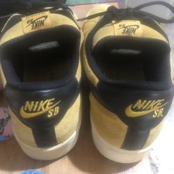 Vintage Size 12 Nike Sb 