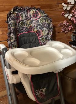 Free—-High chair