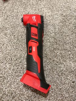 Milwaukee M18 Oscillating Multi-Tool 2626-20 – Brand New – Tool Only