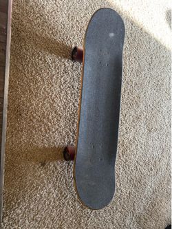 Skateboard w/ independent trucks
